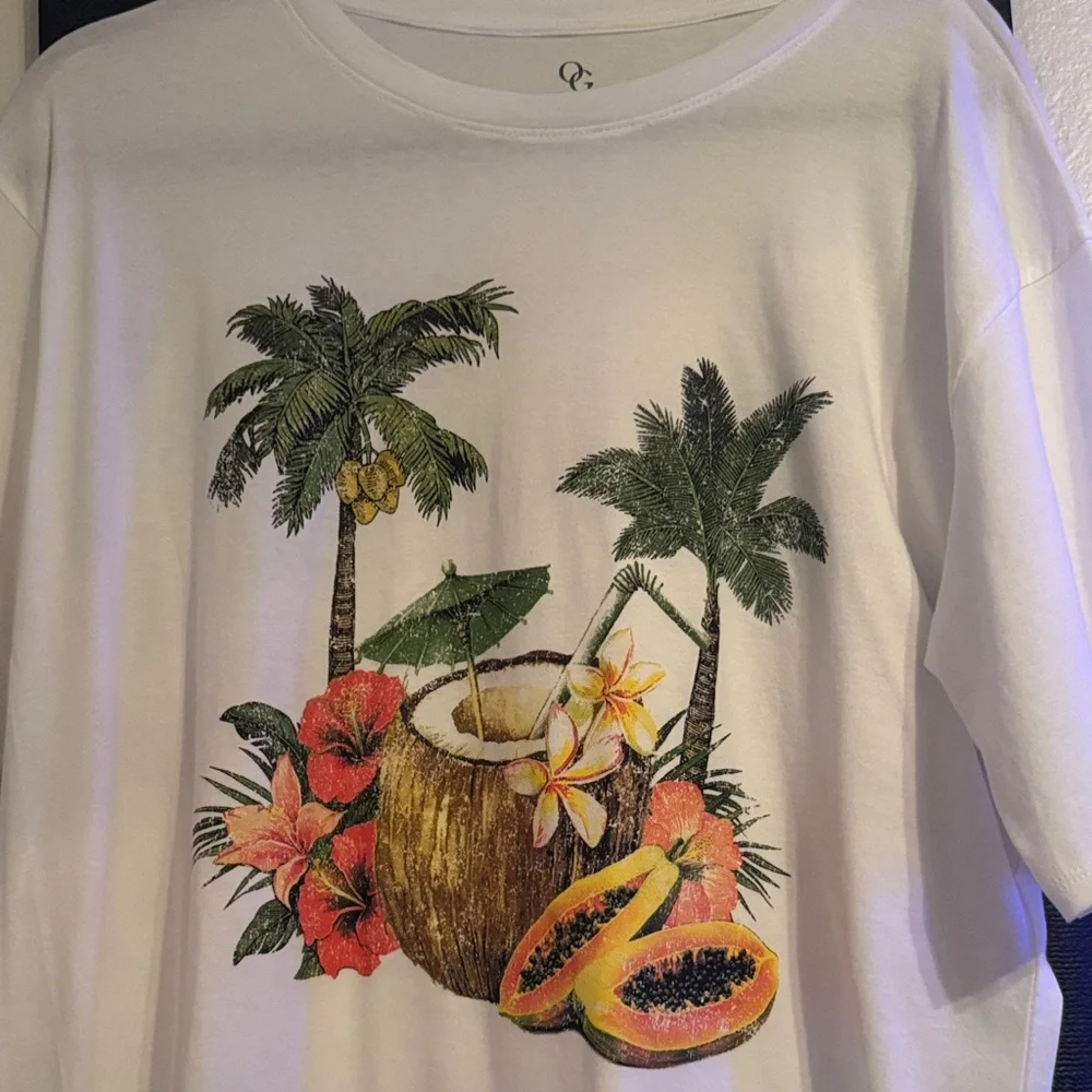 White Tropical Print Short Sleeve Tee - Picture 3 of 3